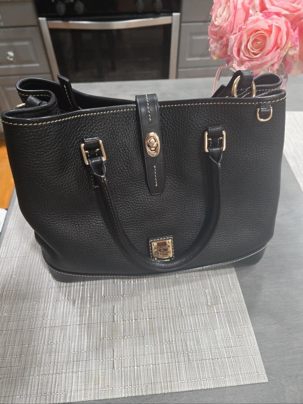 Dooney & Bourke Black Pebble Grain Leather Satchel Tote – Red Interior